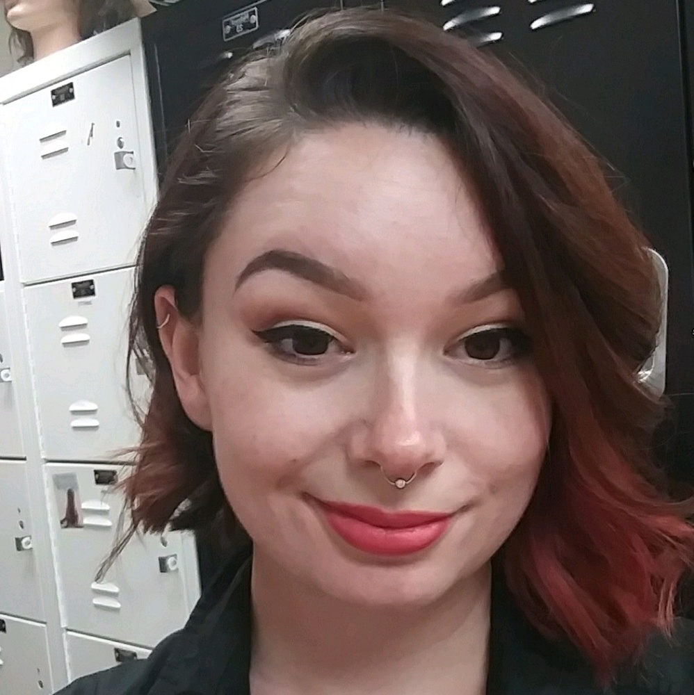 Meet your Posher, Amber